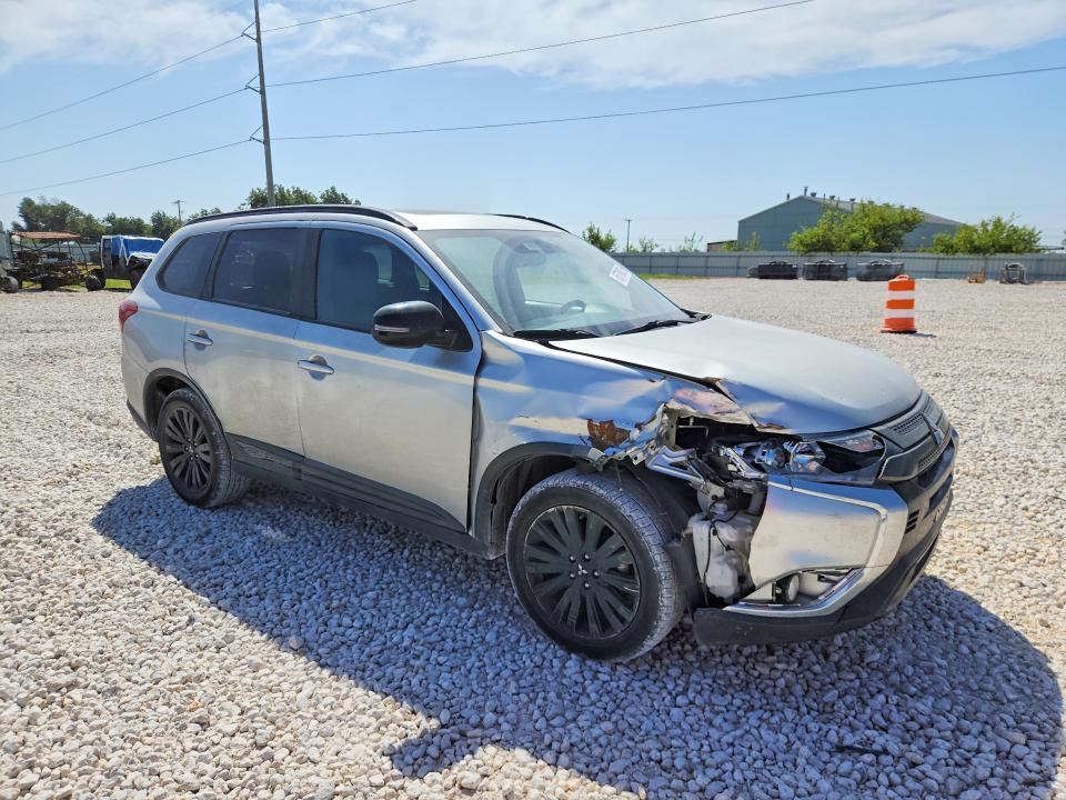 2020 Mitsubishi Outlander მანქანა იყიდება აუქციონზე, vin: JA4AD3A37LZ017679, აუქციონის ნომერი: 65788826
