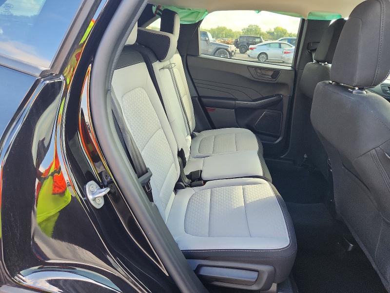 65043986 :رقم المزاد ، 1FMCU0GN7SUA05397 vin ، 2025 Ford Escape مزاد بيع