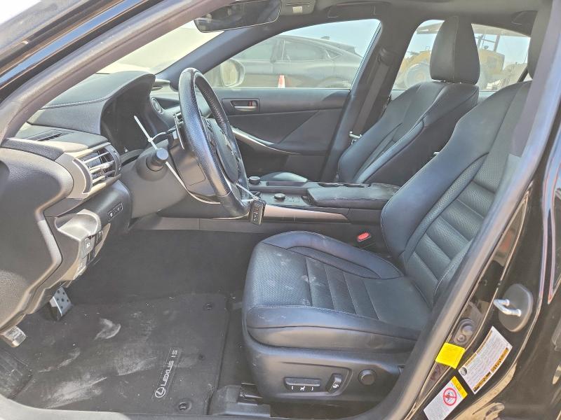 65712566 :رقم المزاد ، JTHBA1D20H5061370 vin ، 2017 Lexus Is مزاد بيع