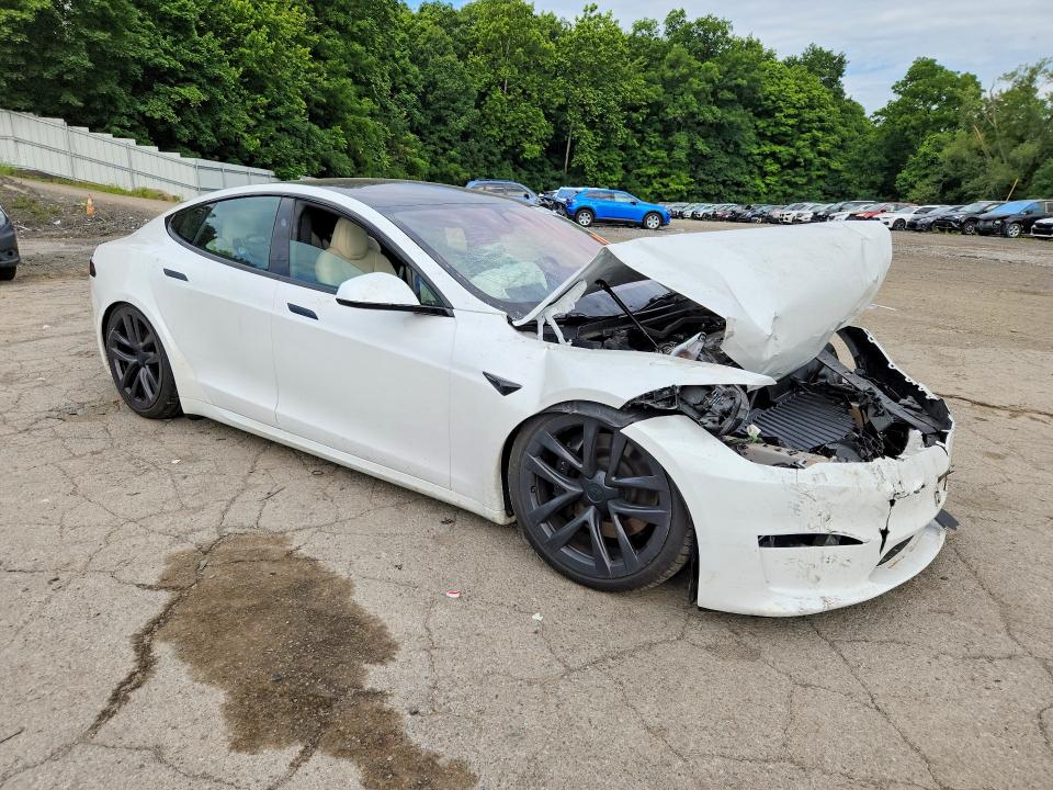 Продажа на аукционе авто 2024 Tesla Model S, vin: 5YJSA1E50RF537062, номер лота: 63263236