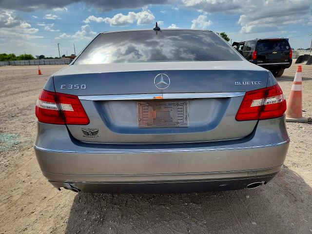 65270066 :رقم المزاد ، WDDHF2EB3BA378291 vin ، 2011 Mercedes-benz E مزاد بيع