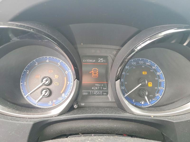 Aukcja sprzedaży 2015 Toyota Corolla, vin: 2T1BURHE1FC246040, numer aukcji: 61225796