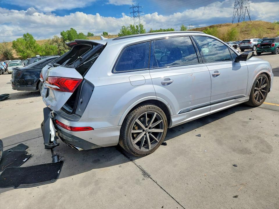 Продаж на аукціоні авто 2020 Audi Sq7, vin: WA1VWAF76LD013518, номер лоту: 67137726