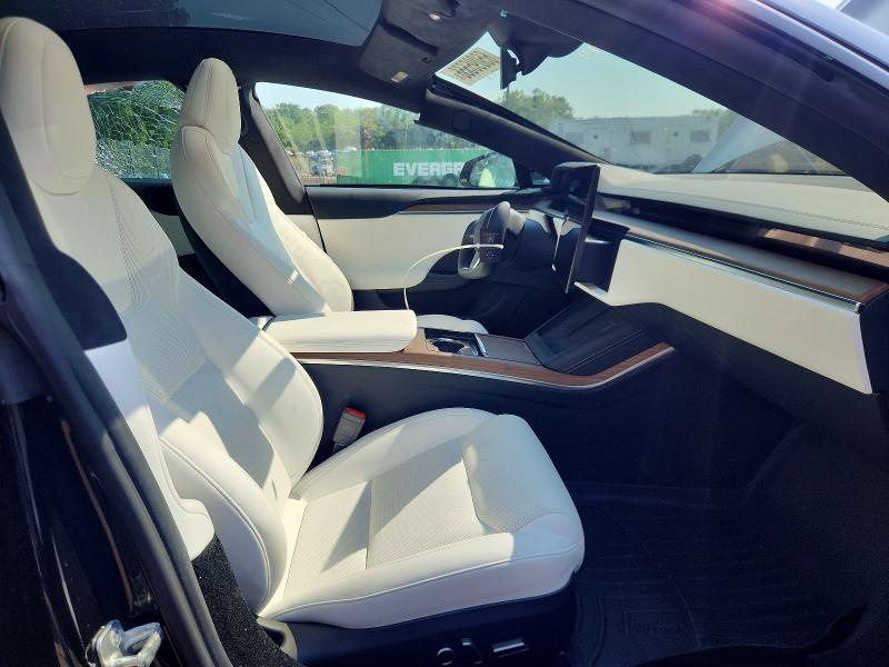 2024 Tesla Model S მანქანა იყიდება აუქციონზე, vin: 5YJSA1E52RF543624, აუქციონის ნომერი: 65095556