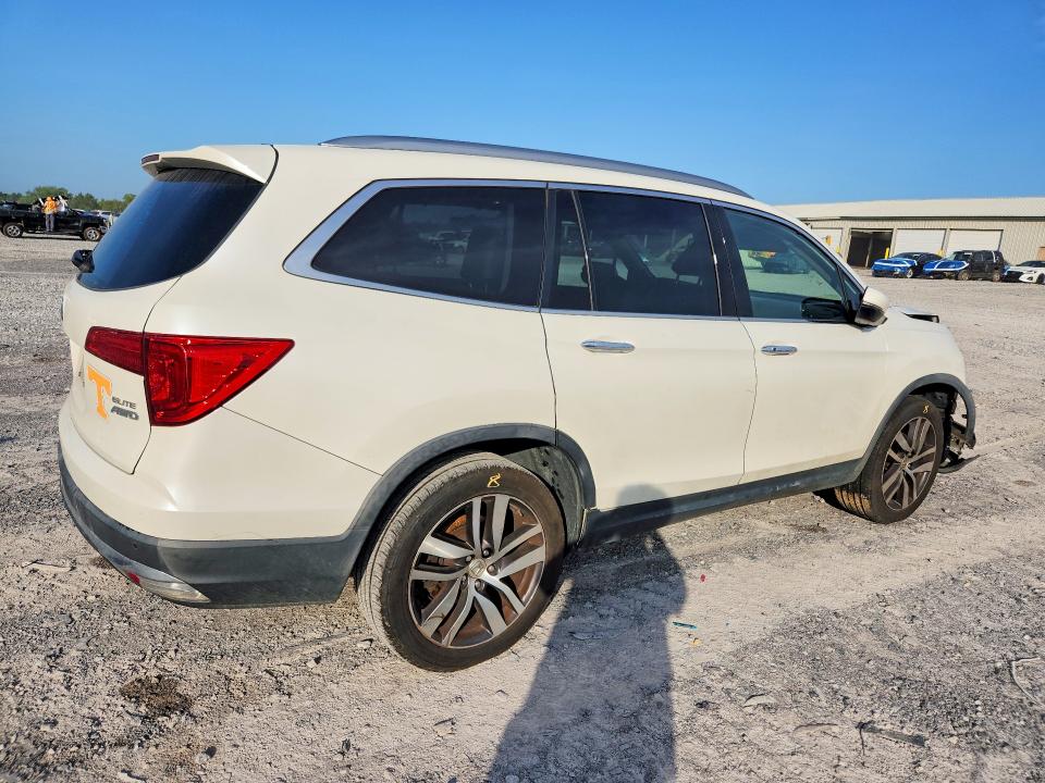 Продаж на аукціоні авто 2017 Honda Pilot, vin: 5FNYF6H01HB090877, номер лоту: 65035636