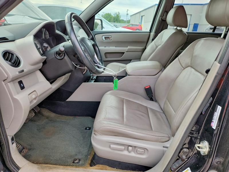64114386 :رقم المزاد ، 5FNYF4H5XFB017231 vin ، 2015 Honda Pilot مزاد بيع