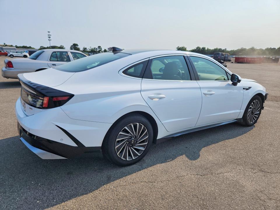 64723256 :رقم المزاد ، KMHL54JJ2SA104298 vin ، 2025 Hyundai Sonata Hybrid مزاد بيع