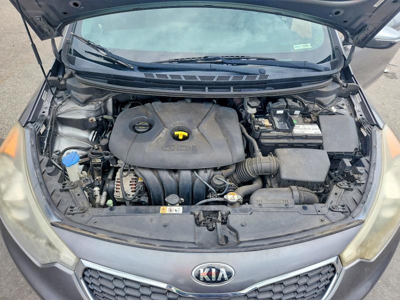 2015 Kia Forte მანქანა იყიდება აუქციონზე, vin: KNAFX4A88F5318412, აუქციონის ნომერი: 63498106
