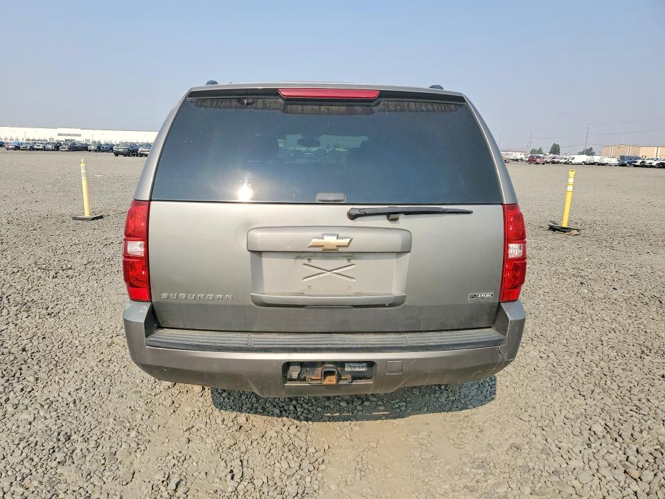 Продажа на аукционе авто 2009 Chevrolet Suburban, vin: 1GNFK26319R230017, номер лота: 63891456