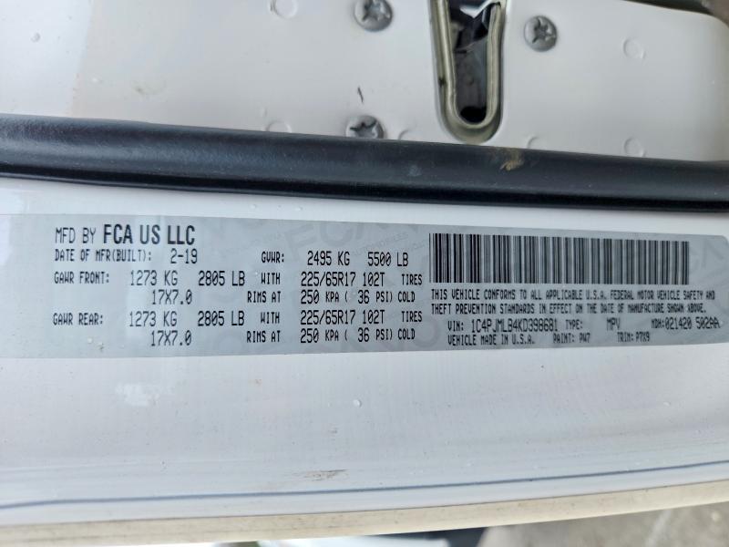 61859626 :رقم المزاد ، 1C4PJMLB4KD398681 vin ، 2019 Jeep Cherokee مزاد بيع