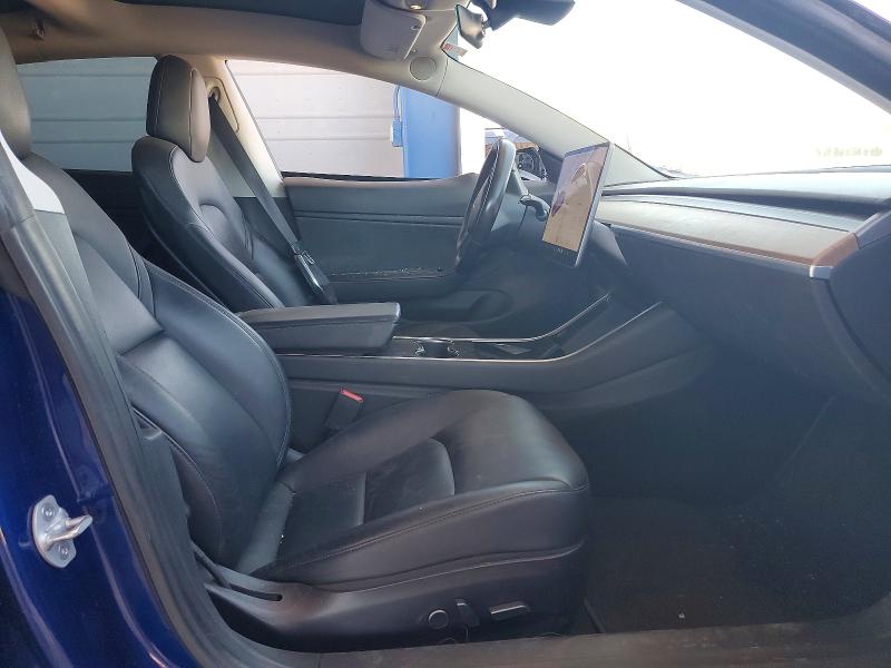 Продаж на аукціоні авто 2018 Tesla Model 3, vin: 5YJ3E1EA2JF160504, номер лоту: 65873186