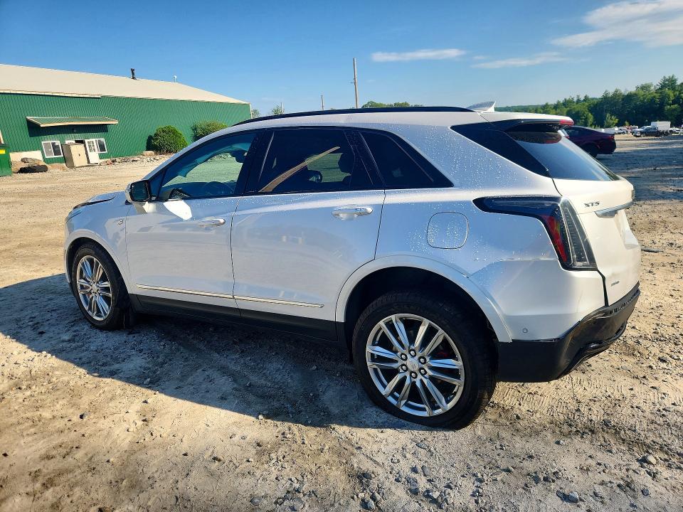 64305096 :رقم المزاد ، 1GYKNGRS7RZ714962 vin ، 2024 Cadillac Xt5 مزاد بيع