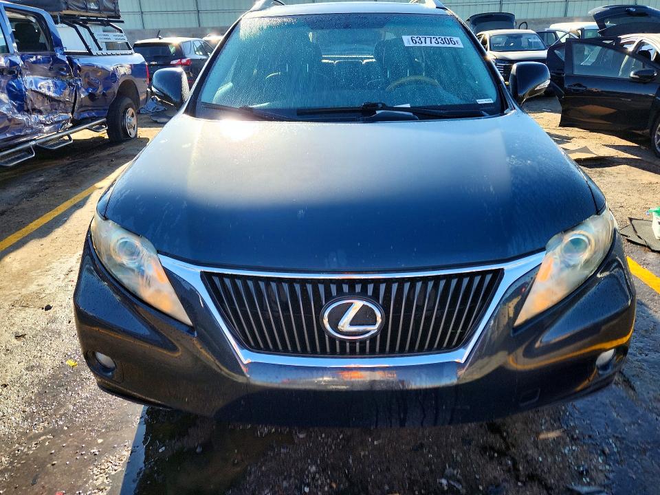 63773306 :رقم المزاد ، 2T2BK1BA5BC107399 vin ، 2011 Lexus Rx مزاد بيع