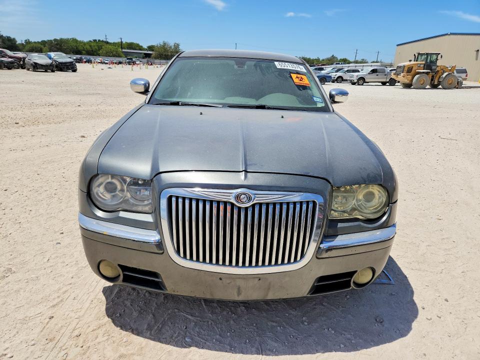 2008 Chrysler 300c მანქანა იყიდება აუქციონზე, vin: 2C3KA63H88H219875, აუქციონის ნომერი: 65513576