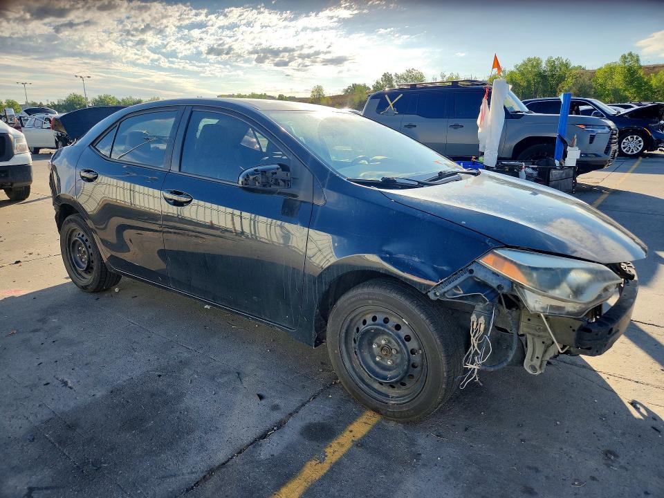 65695666 :رقم المزاد ، 5YFBURHE2FP348866 vin ، 2015 Toyota Corolla مزاد بيع