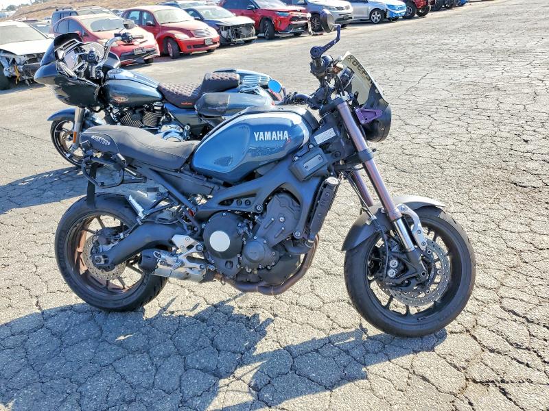 64142496 :رقم المزاد ، JYARN47Y9HA000561 vin ، 2017 Yamaha Xsr900 مزاد بيع