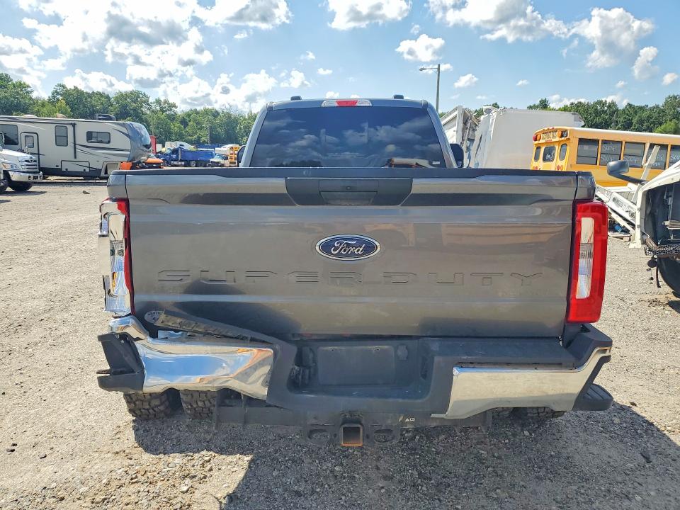 2024 Ford F350 მანქანა იყიდება აუქციონზე, vin: 1FT8W3DT3REF89424, აუქციონის ნომერი: 63856896