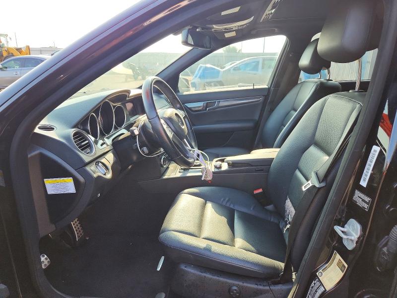 2013 Mercedes-benz C მანქანა იყიდება აუქციონზე, vin: WDDGF5HB5DA854326, აუქციონის ნომერი: 62465136