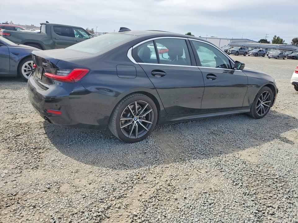 66477556 :رقم المزاد ، WBA5R1C54KAK12337 vin ، 2019 Bmw 330i مزاد بيع