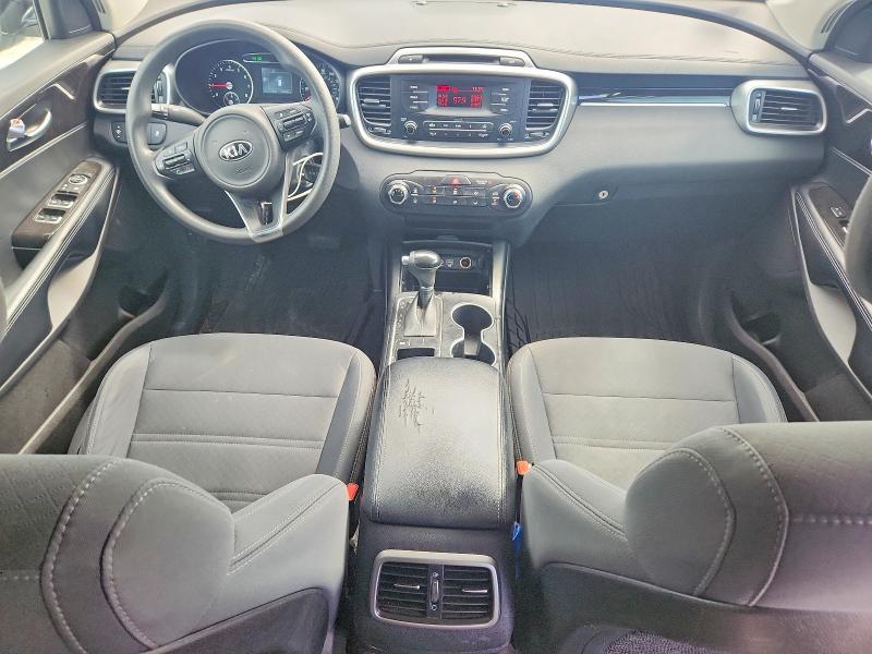 64697816 :رقم المزاد ، 5XYPG4A34GG167640 vin ، 2016 Kia Sorento مزاد بيع