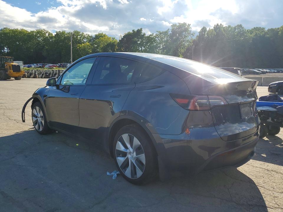 65236486 :رقم المزاد ، 5YJYGDEE2MF248039 vin ، 2021 Tesla Model Y مزاد بيع