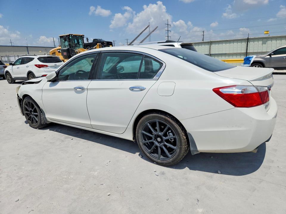 64241726 :رقم المزاد ، 1HGCR2F53FA115830 vin ، 2015 Honda Accord مزاد بيع
