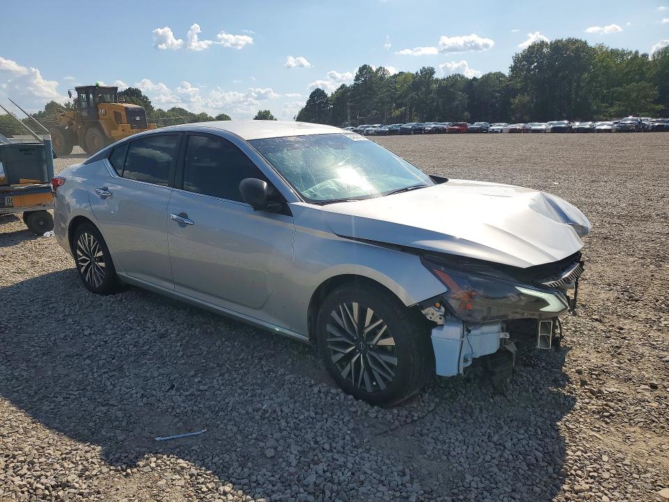 64849186 :رقم المزاد ، 1N4BL4DV1RN338722 vin ، 2024 Nissan Altima مزاد بيع