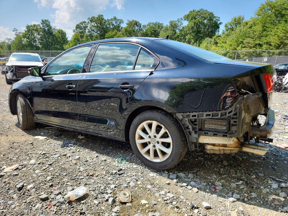66308776 :رقم المزاد ، 3VWBP7AJ0DM288588 vin ، 2013 Volkswagen Jetta مزاد بيع