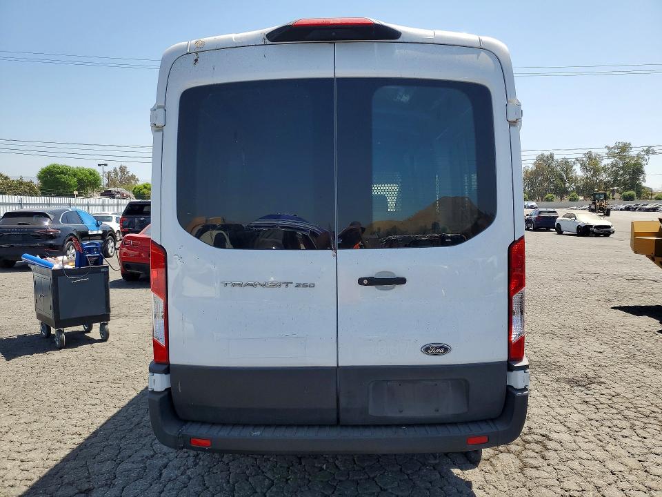 62509726 :رقم المزاد ، 1FTBR1C84PKA60903 vin ، 2023 Ford Transit مزاد بيع