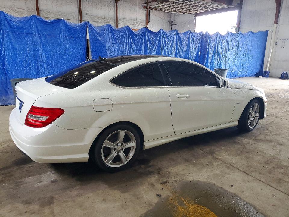Aukcja sprzedaży 2012 Mercedes-benz C, vin: WDDGJ4HB5CF746363, numer aukcji: 65486256