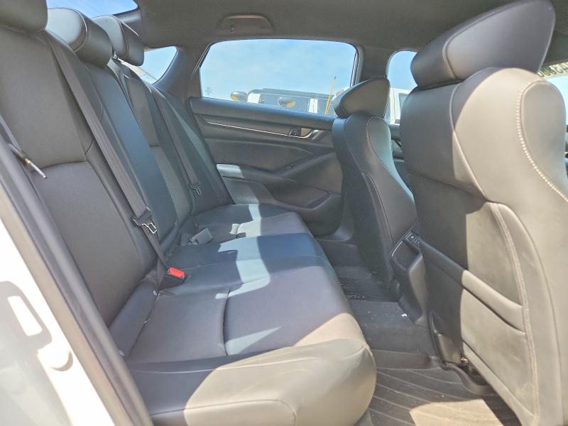 65343886 :رقم المزاد ، 1HGCV1F33NA084792 vin ، 2022 Honda Accord مزاد بيع