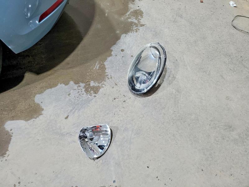 65151716 :رقم المزاد ، 3VWJX7AT5CM624957 vin ، 2012 Volkswagen Beetle مزاد بيع