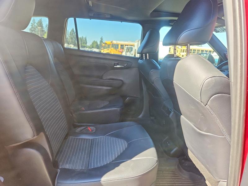 Продажа на аукционе авто 2021 Toyota Highlander, vin: 5TDJZRBH8MS137854, номер лота: 65540726