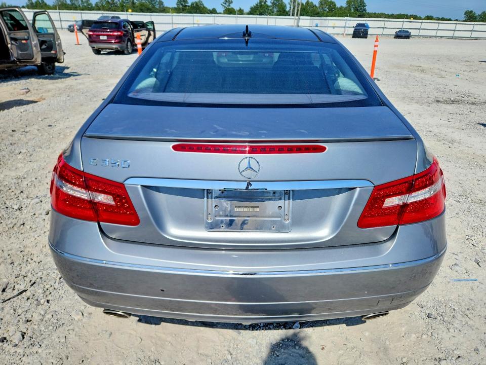 2011 Mercedes-benz E მანქანა იყიდება აუქციონზე, vin: WDDKJ5GB8BF090739, აუქციონის ნომერი: 65850196