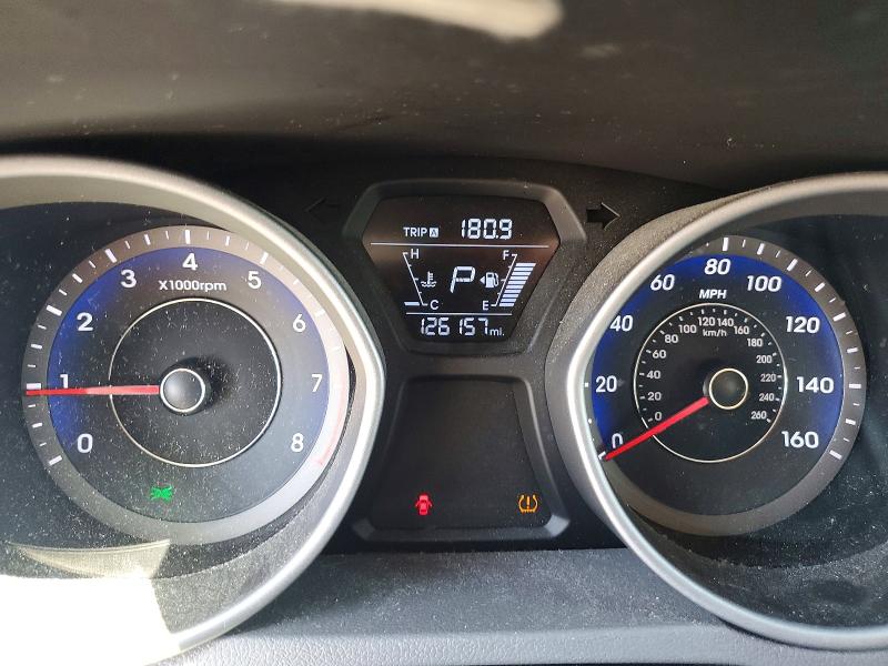 Продаж на аукціоні авто 2015 Hyundai Elantra, vin: KMHDH4AE4FU353821, номер лоту: 64245976