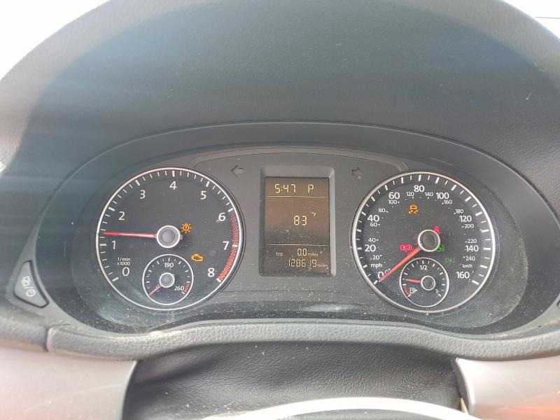 66299136 :رقم المزاد ، 1VWAT7A31FC117197 vin ، 2015 Volkswagen Passat مزاد بيع