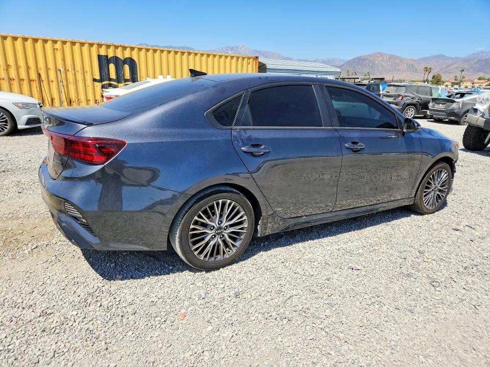 63703026 :رقم المزاد ، 3KPF54AD9PE596523 vin ، 2023 Kia Forte مزاد بيع