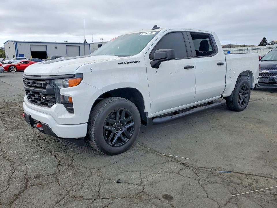61453186 :رقم المزاد ، 1GCPABEK9PZ126722 vin ، 2023 Chevrolet Silverado مزاد بيع
