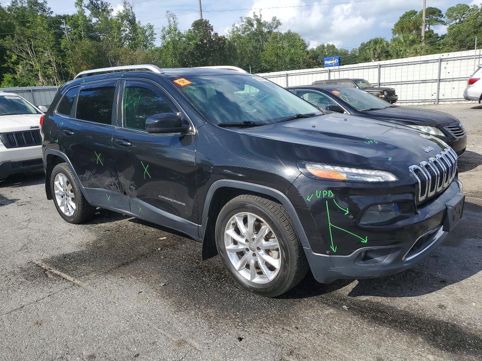 63707836 :رقم المزاد ، 1C4PJLDS7EW221883 vin ، 2014 Jeep Cherokee مزاد بيع