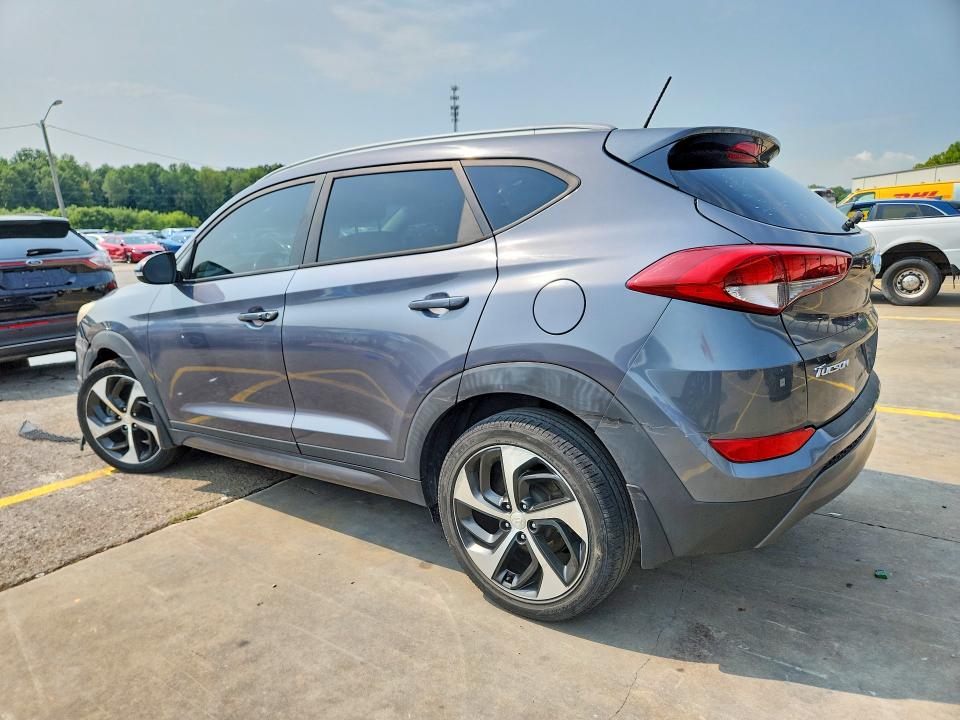 Aukcja sprzedaży 2016 Hyundai Tucson, vin: KM8J33A27GU124780, numer aukcji: 64420256