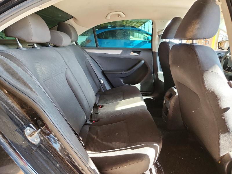 66289086 :رقم المزاد ، 3VWD17AJ5FM260962 vin ، 2015 Volkswagen Jetta مزاد بيع