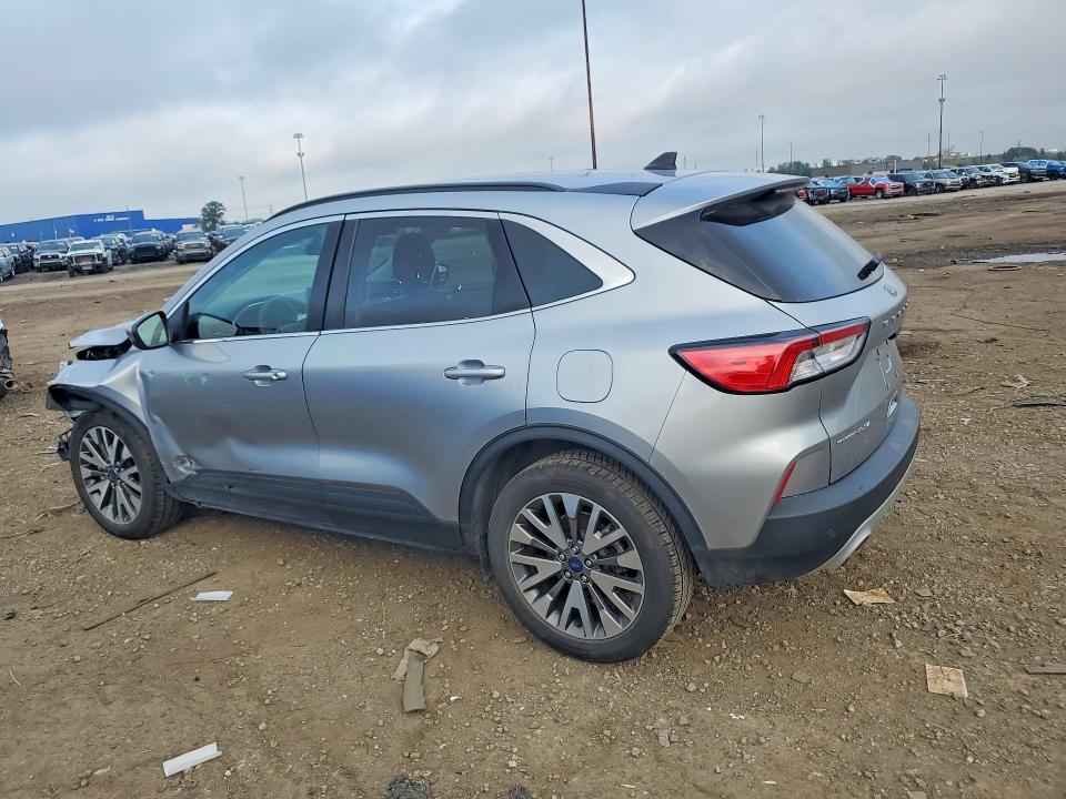 2022 Ford Escape მანქანა იყიდება აუქციონზე, vin: 1FMCU9DZ3NUA21645, აუქციონის ნომერი: 64730036