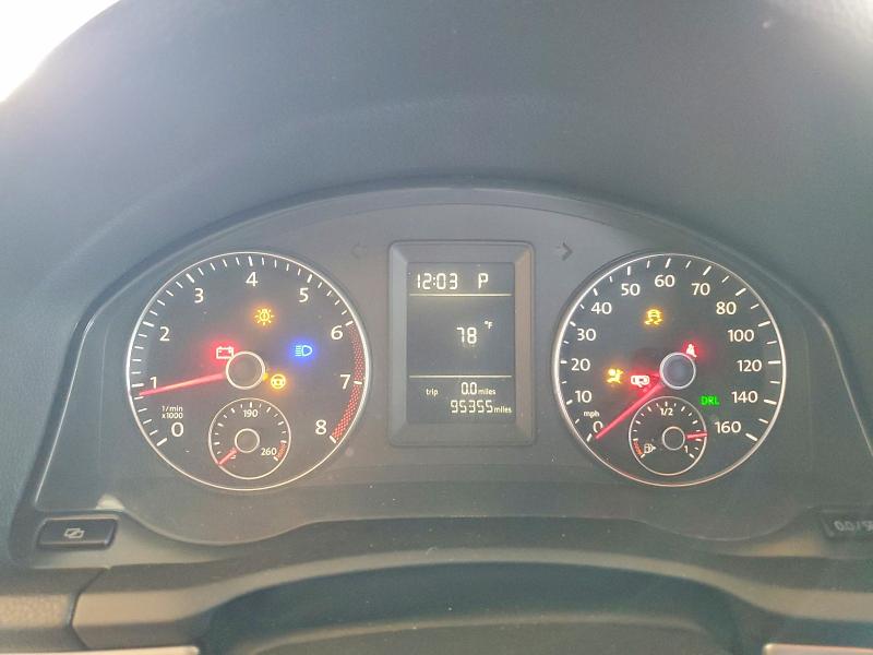66471616 :رقم المزاد ، 3VWJZ7AJ4AM076035 vin ، 2010 Volkswagen Jetta مزاد بيع