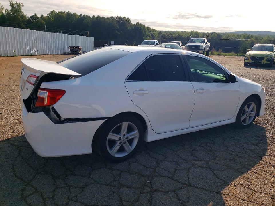 63681316 :رقم المزاد ، 4T1BF1FK3DU678354 vin ، 2013 Toyota Camry مزاد بيع