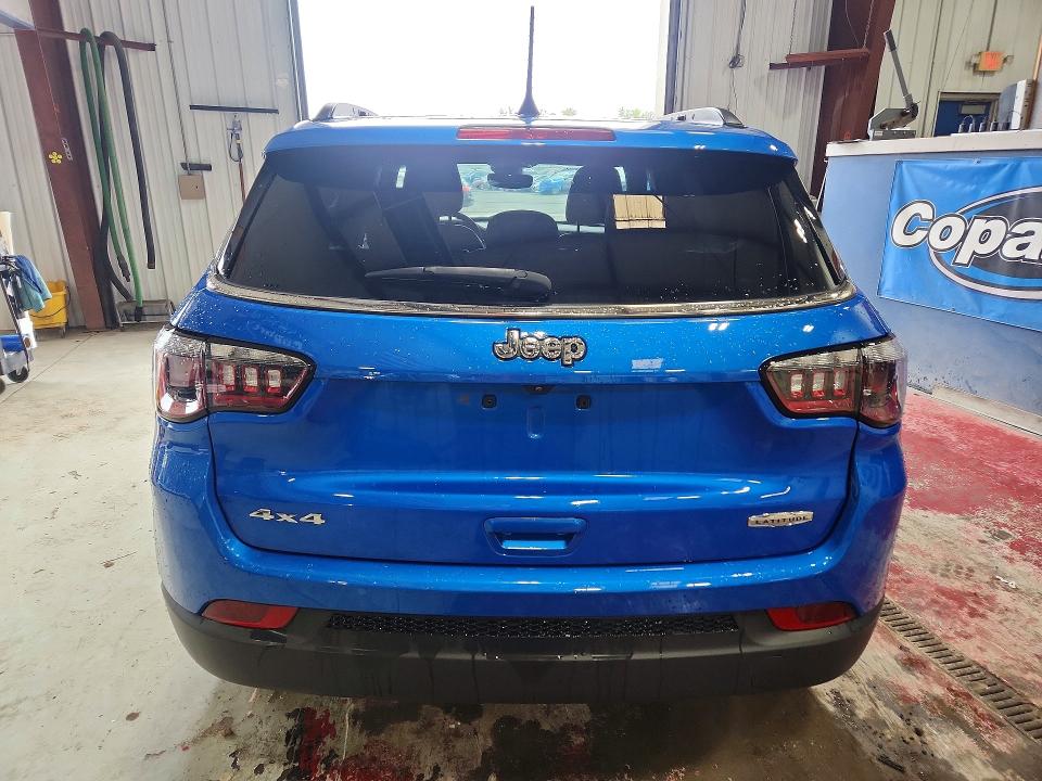 66024556 :رقم المزاد ، 3C4NJDBN9PT550328 vin ، 2023 Jeep Compass مزاد بيع