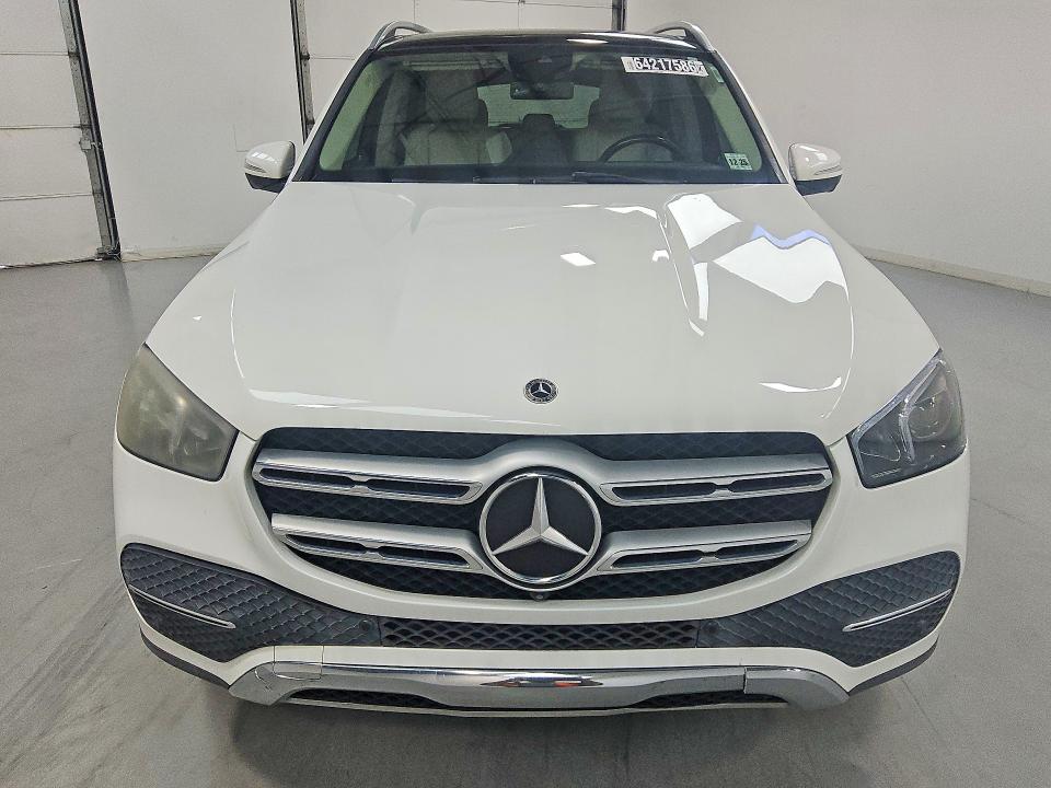 Продажа на аукционе авто 2021 Mercedes-benz Gle, vin: 4JGFB4KB0MA374100, номер лота: 64217586