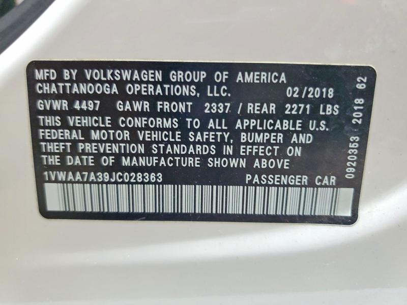 65161586 :رقم المزاد ، 1VWAA7A39JC028363 vin ، 2018 Volkswagen Passat مزاد بيع