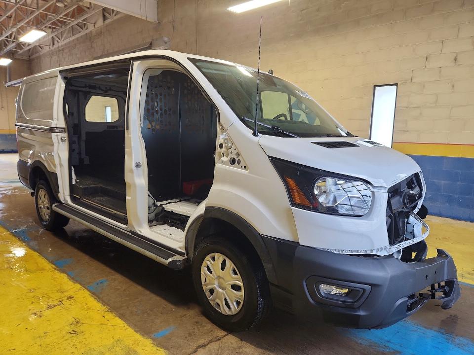 2025 Ford Transit მანქანა იყიდება აუქციონზე, vin: 1FTBR1Y8XSKA49499, აუქციონის ნომერი: 64659426