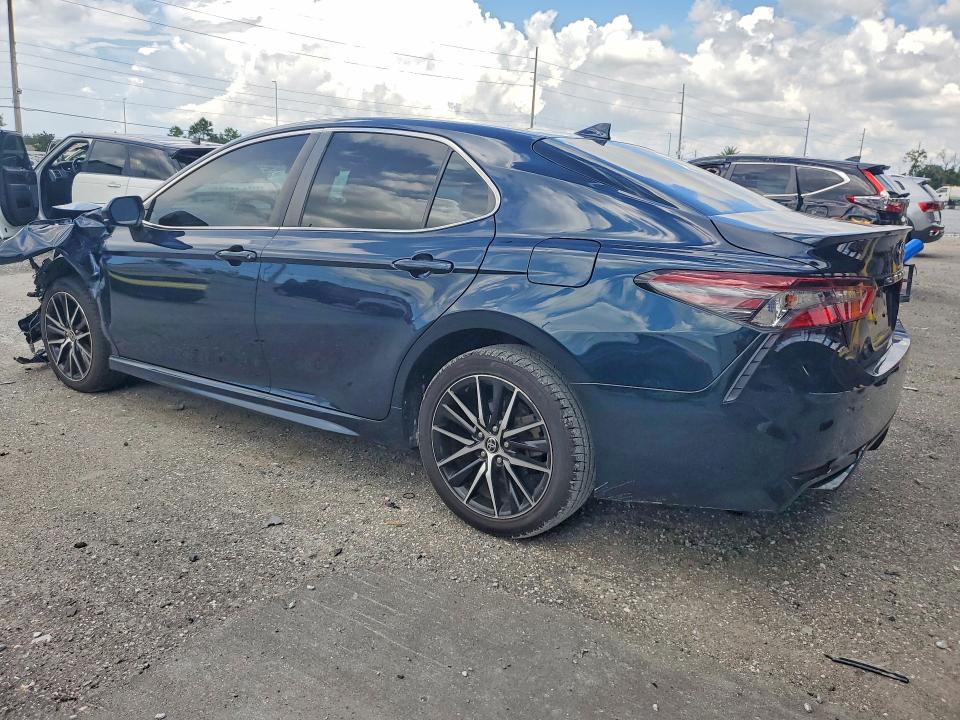 Продажа на аукционе авто 2021 Toyota Camry, vin: 4T1G11AK0MU535387, номер лота: 65880616