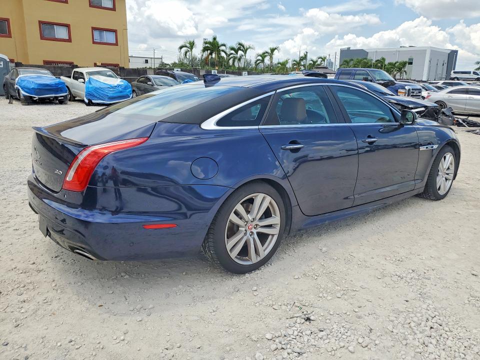 64558386 :رقم المزاد ، SAJWA1C7XK8W19636 vin ، 2019 Jaguar Xj مزاد بيع